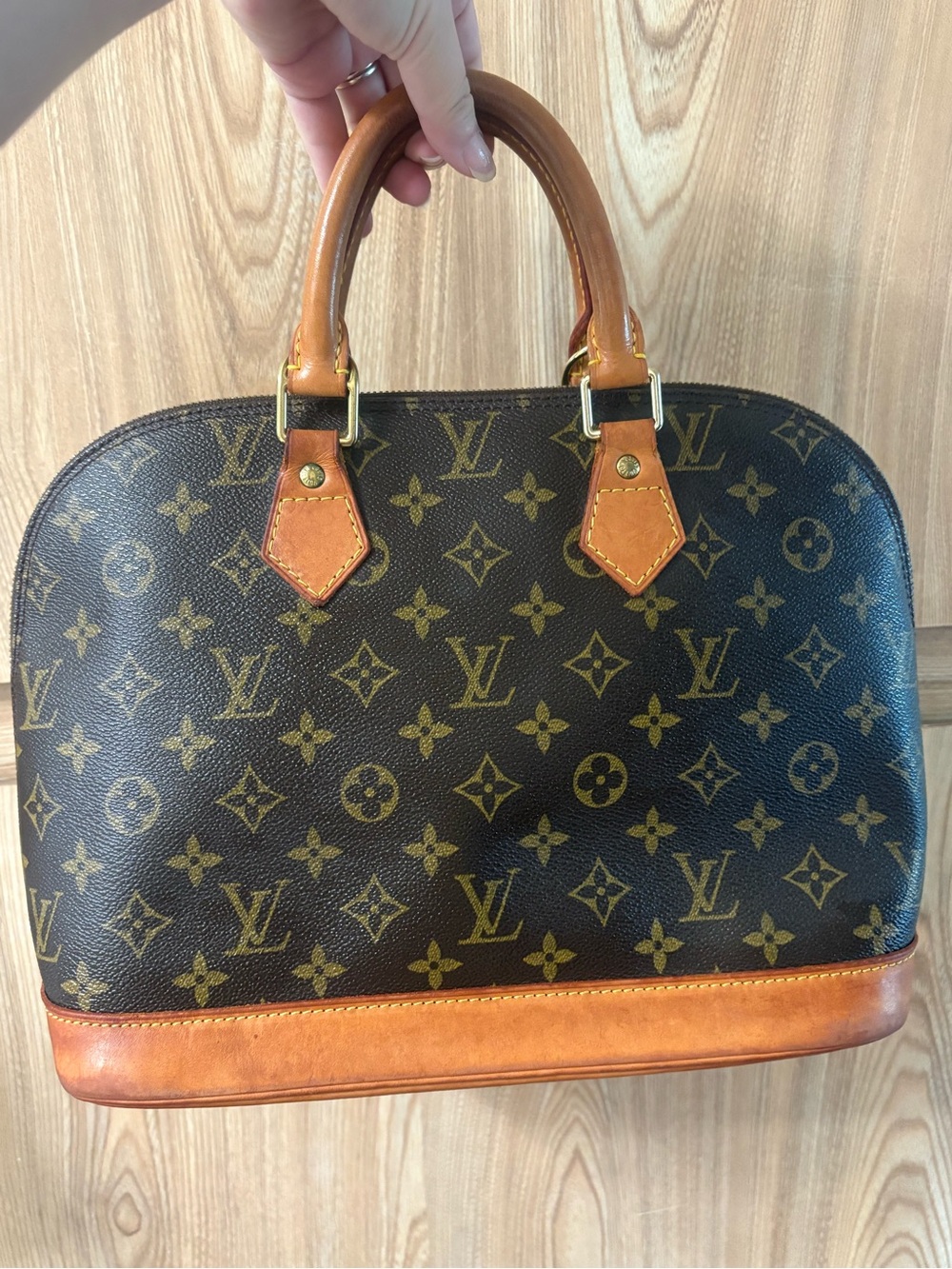 Auth LOUIS VUITTON Alma PM Handbag